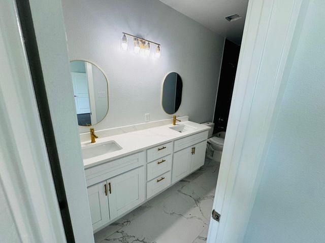 8132 Penrod Street, Houston, TX 77028