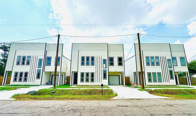 8132 Penrod Street, Houston, TX 77028