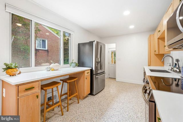 7902 GLENSIDE DR, Takoma Park, MD 20912