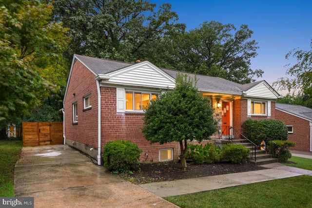 7902 GLENSIDE DR, Takoma Park, MD 20912