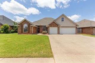 1109 N Charlotte Terrace, Mustang, OK 73064