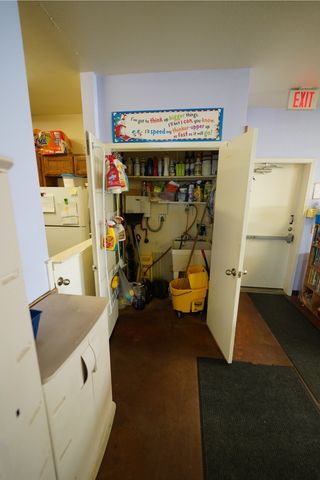 1107 Roberts Cut Off Road, River Oaks, TX 76114