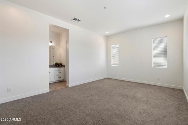 640 W ECHO Lane, Phoenix, AZ 85021