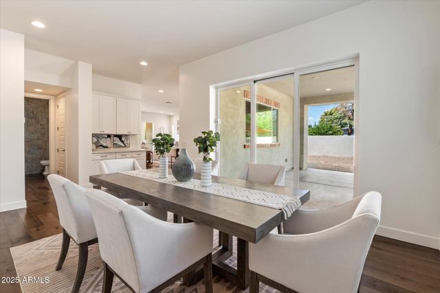 640 W ECHO Lane, Phoenix, AZ 85021