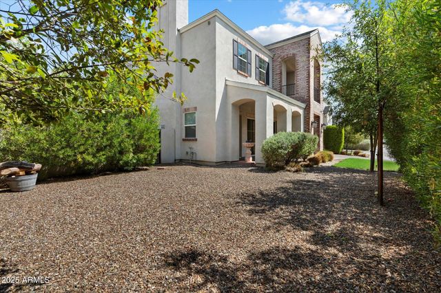 640 W ECHO Lane, Phoenix, AZ 85021
