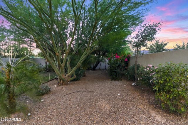 640 W ECHO Lane, Phoenix, AZ 85021
