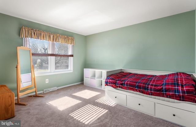 5005 FARMING RIDGE BLVD, Reading, PA 19606