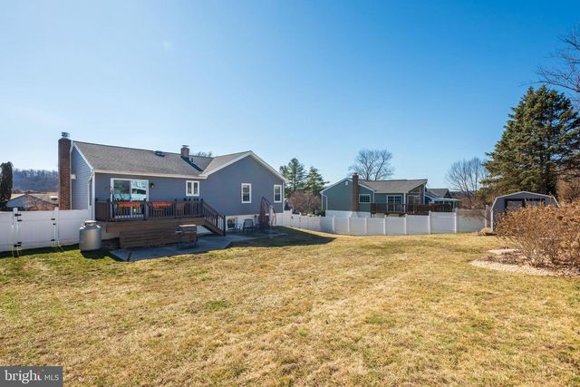 5005 FARMING RIDGE BLVD, Reading, PA 19606