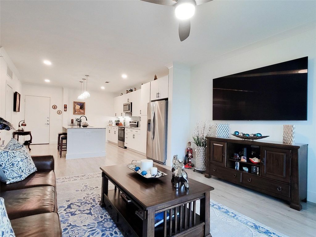 3517 Windhaven Parkway 1307, Lewisville, TX 75056