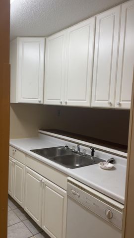 12948 Nicollet Avenue 301, Burnsville, MN 55337