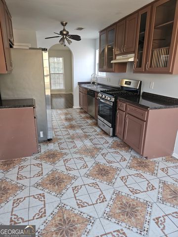 6923 Biscayne Boulevard, Rex, GA 30273