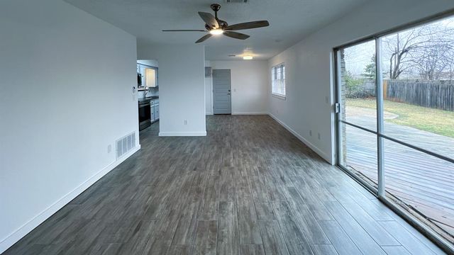 5929 NW 62nd Street, Oklahoma City, OK 73122