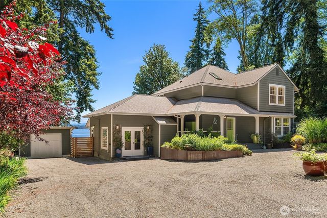 21206 Tramp Harbor Road SW, Vashon, WA 98070
