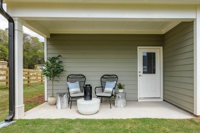 245 Fox Run Drive Myrtle, Brunswick, GA 31525