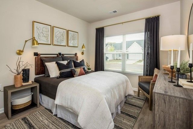 245 Fox Run Drive Myrtle, Brunswick, GA 31525