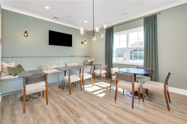 245 Fox Run Drive Myrtle, Brunswick, GA 31525