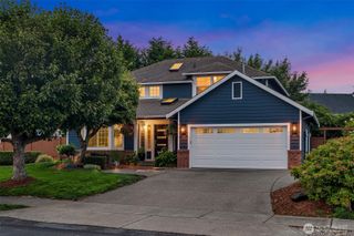 9203 180th Avenue E, Bonney Lake, WA 98391