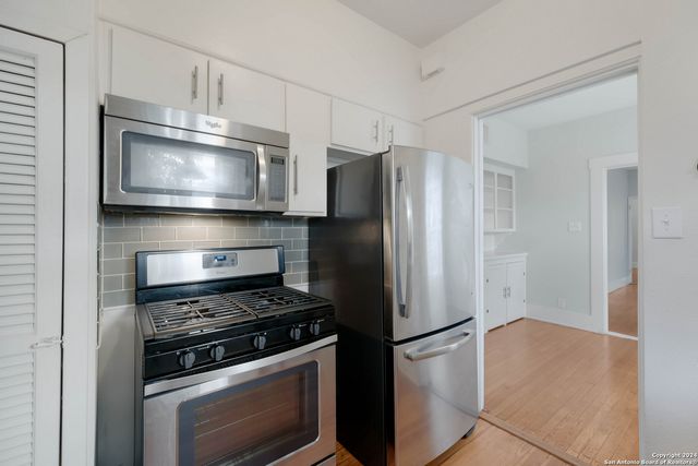 121 W Woodlawn Ave Unit 1, San Antonio, TX 78212