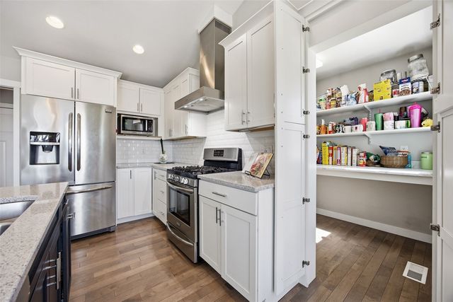 315 Canterbury Street, North Liberty, IA 52317