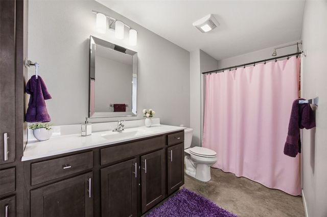 315 Canterbury Street, North Liberty, IA 52317