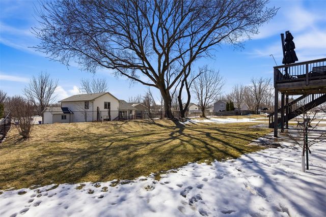 315 Canterbury Street, North Liberty, IA 52317