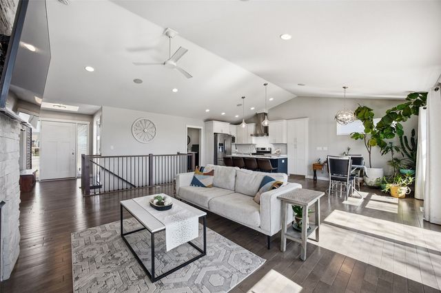 315 Canterbury Street, North Liberty, IA 52317