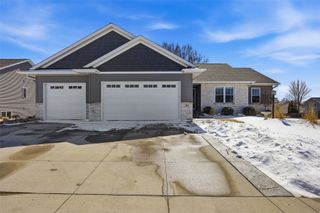315 Canterbury Street, North Liberty, IA 52317