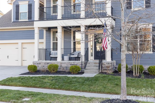 17549 Julees Walk Lane, Davidson, NC 28036