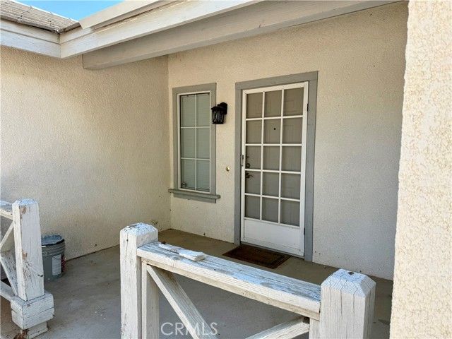 22594 Cuyama Court, Apple Valley, CA 92307