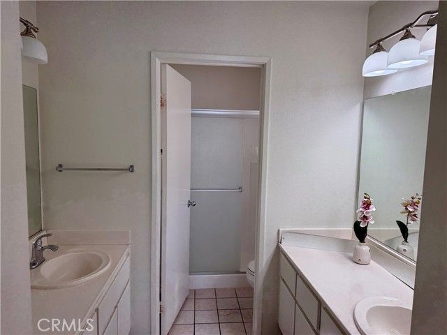 22594 Cuyama Court, Apple Valley, CA 92307