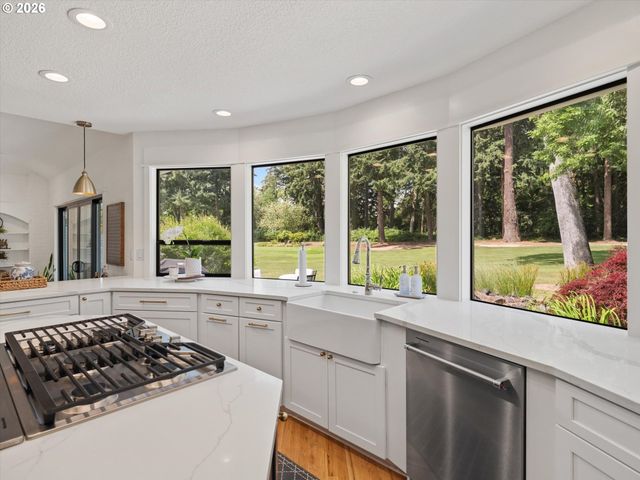 1731 Nw DORAL St, Mc Minnville, OR 97128