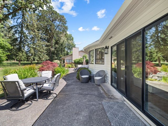 1731 Nw DORAL St, Mc Minnville, OR 97128