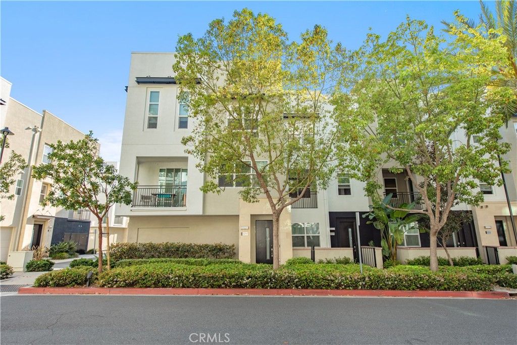 2208 Synergy, Irvine, CA 92614 — photo 2