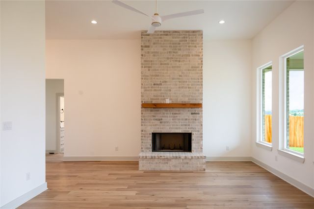 1337 Tahonta Drive, Hewitt, TX 76643