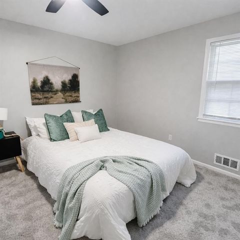 3807 S Fuller Avenue, Independence, MO 64052