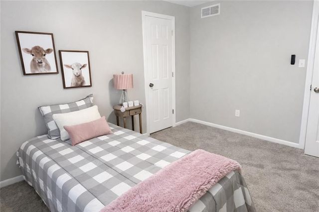 3807 S Fuller Avenue, Independence, MO 64052