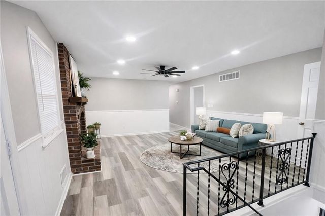 3807 S Fuller Avenue, Independence, MO 64052