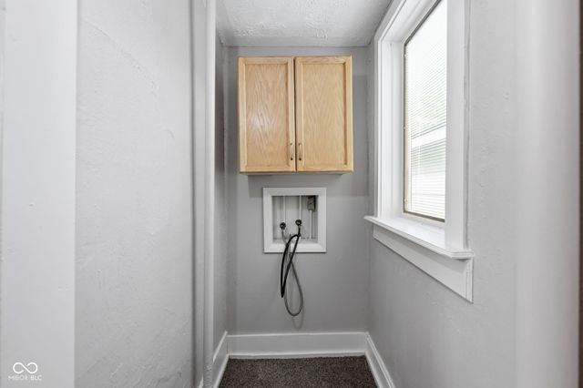 303 Bishop Street, Mooresville, IN 46158