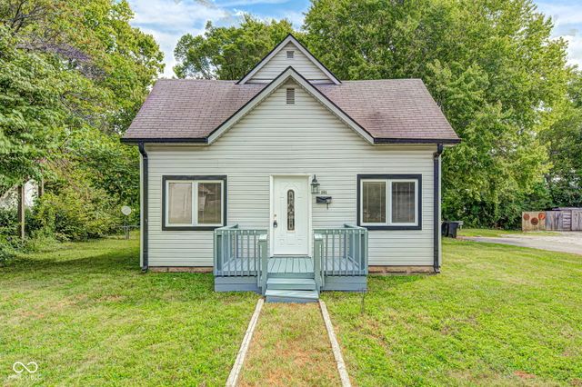 303 Bishop Street, Mooresville, IN 46158
