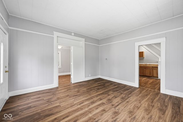303 Bishop Street, Mooresville, IN 46158