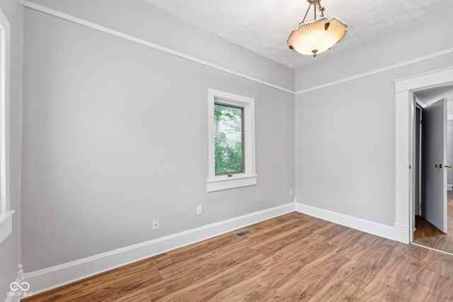 303 Bishop Street, Mooresville, IN 46158