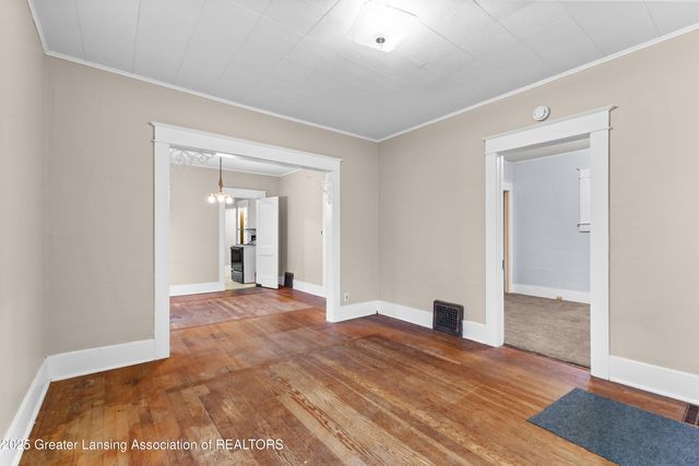 721 Clark Street, Lansing, MI 48906