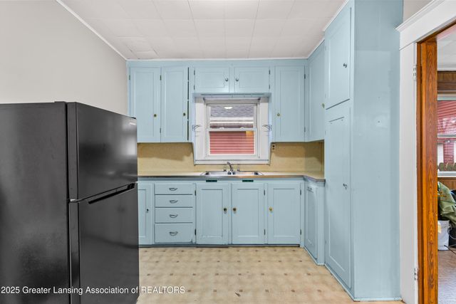 721 Clark Street, Lansing, MI 48906