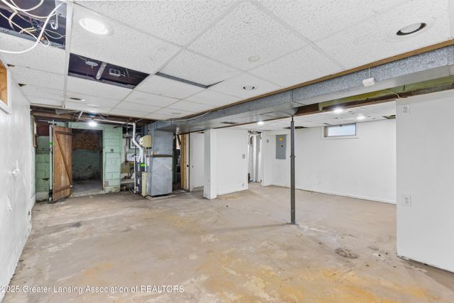 721 Clark Street, Lansing, MI 48906