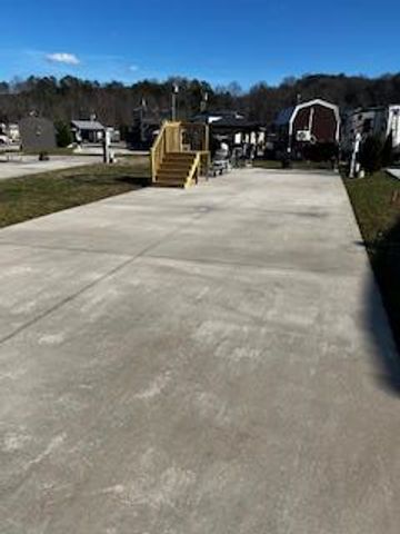 101 Foggy Mountain Road, Blairsville, GA 30512