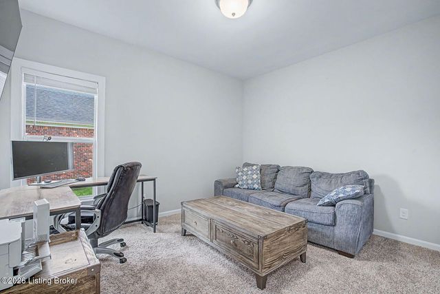 6802 Hawley View Ct, Crestwood, KY 40014