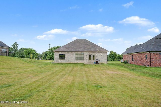 6802 Hawley View Ct, Crestwood, KY 40014