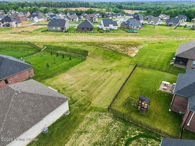 6802 Hawley View Ct, Crestwood, KY 40014