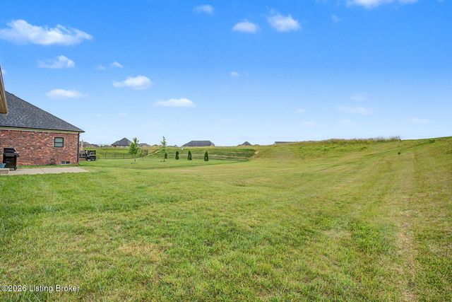 6802 Hawley View Ct, Crestwood, KY 40014