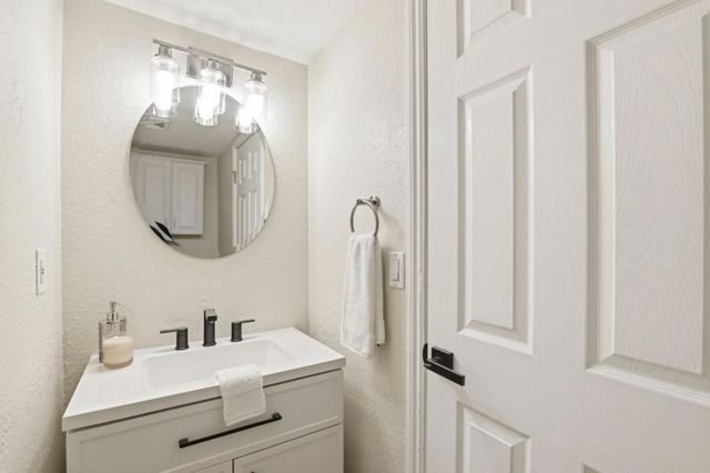 6151 Camino Verde Drive A, San Jose, CA 95119